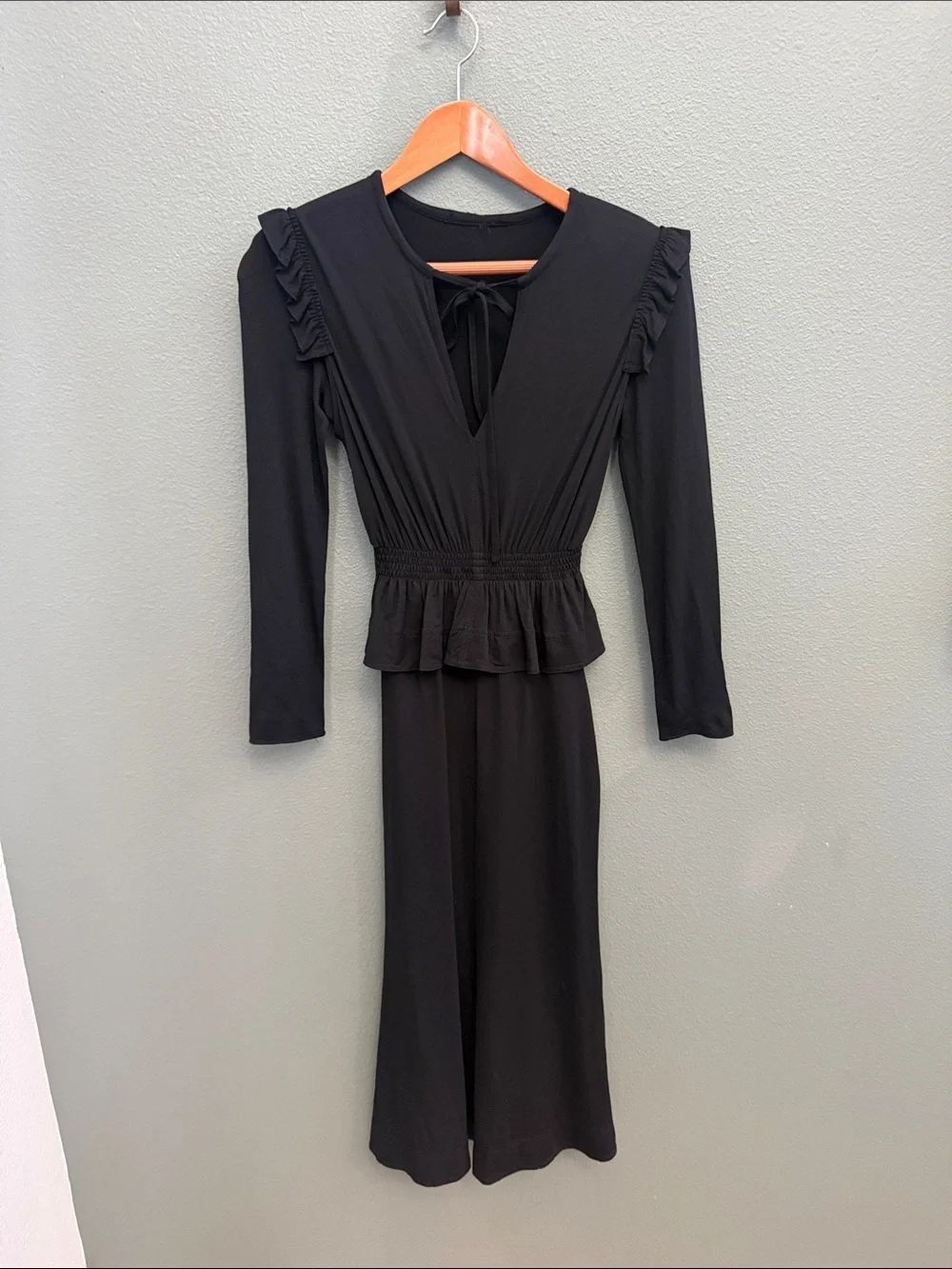 Tom Ford Jersey Peplum Midi Dress Sz XS Sz 34 or XS